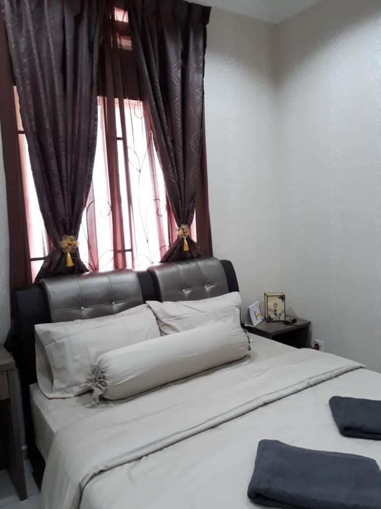 Damai Holiday Homestay Malacca Екстериор снимка